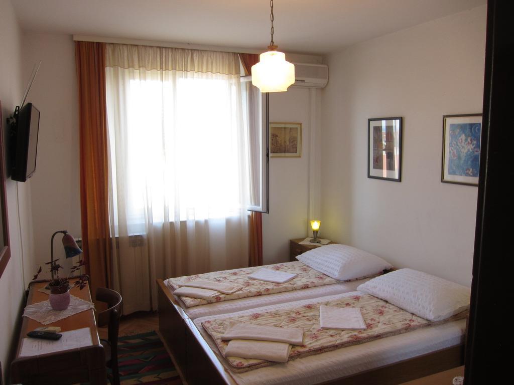 Guest House Maria Bilicic دوبروفينك الغرفة الصورة